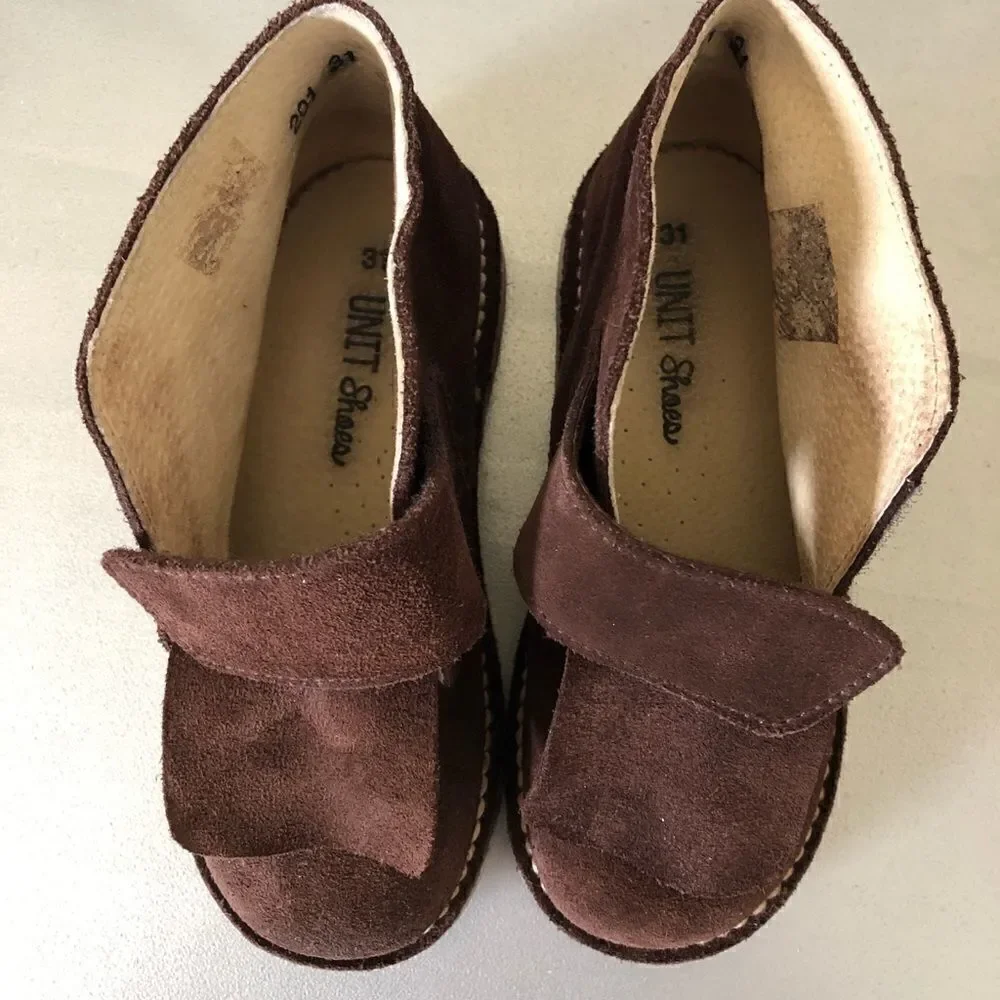 Unit Shoes beautiful brown