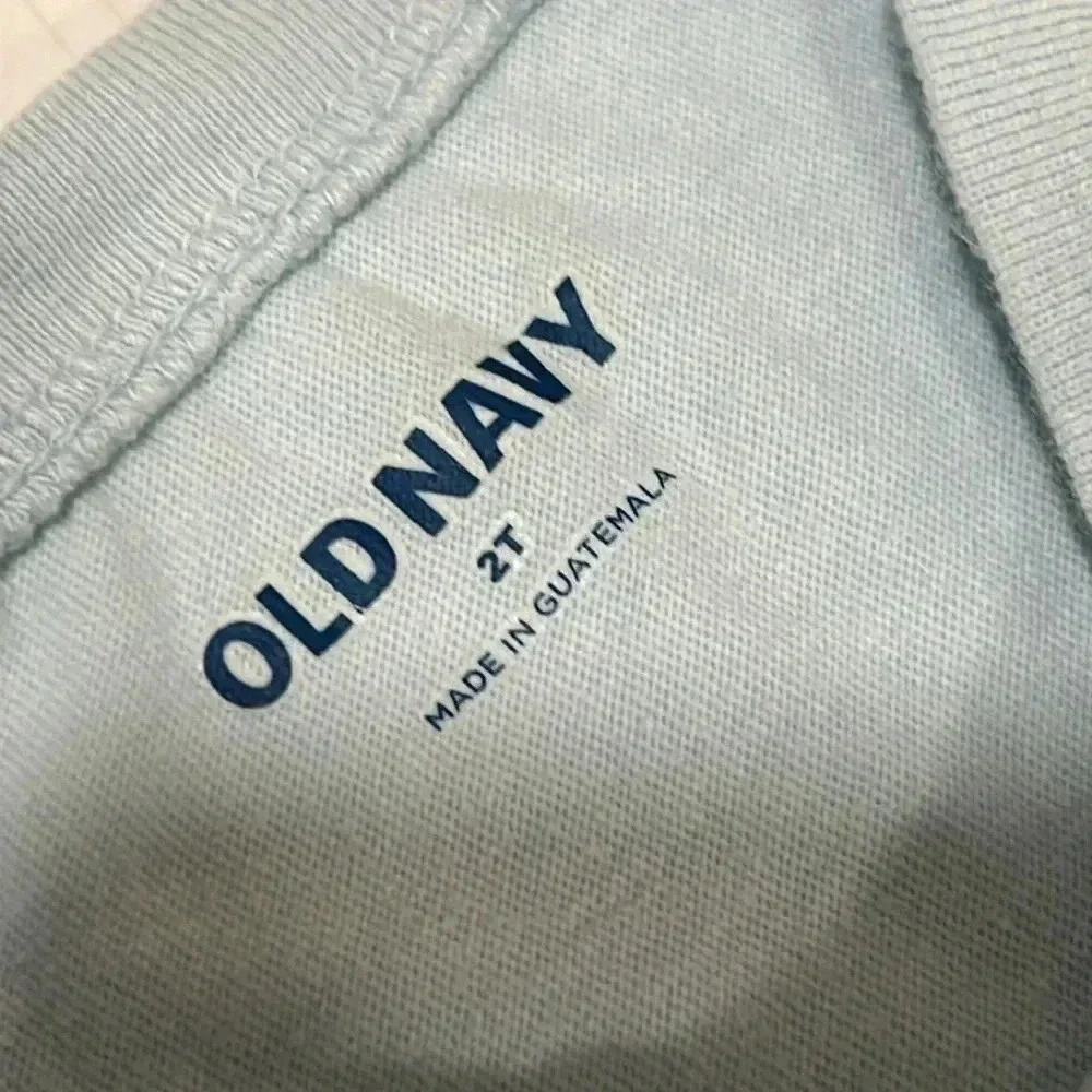 Old Navy Tshirt