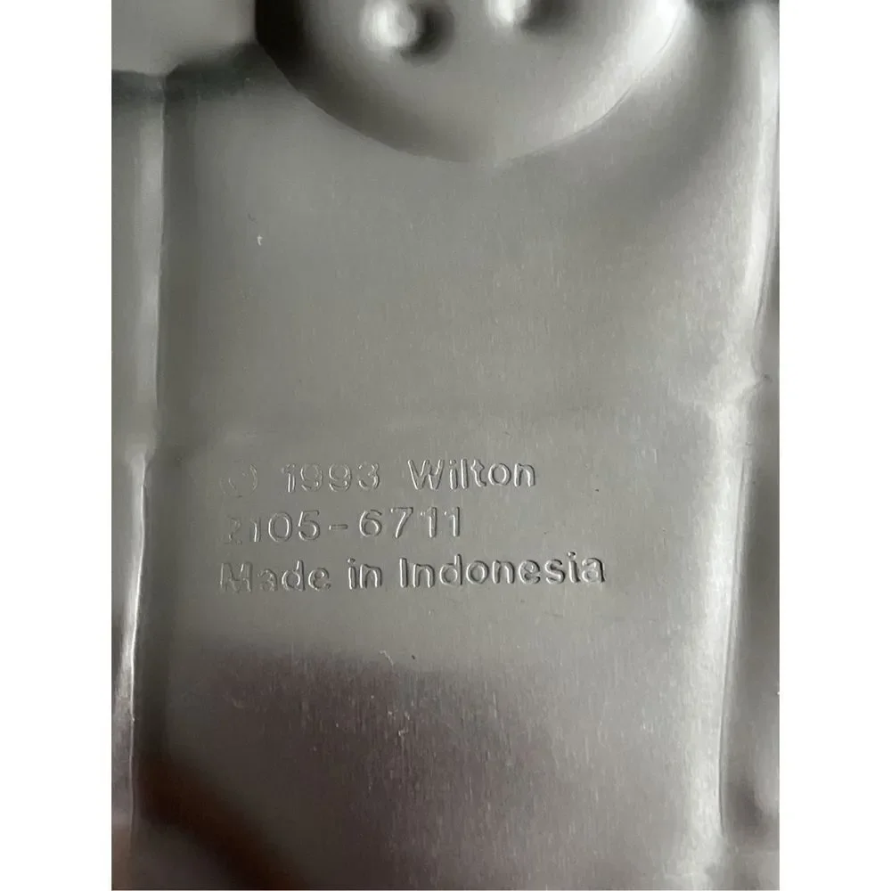 Wilton vintage 1993