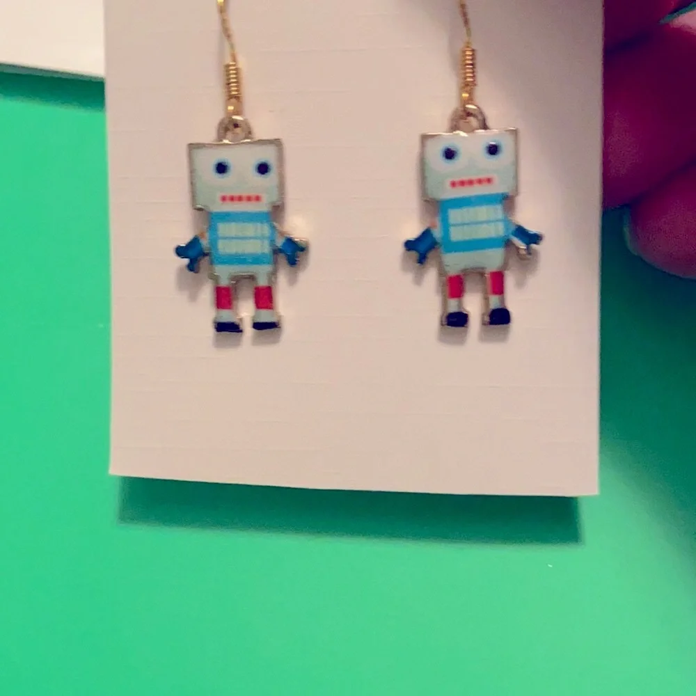N/A dangle earrings
