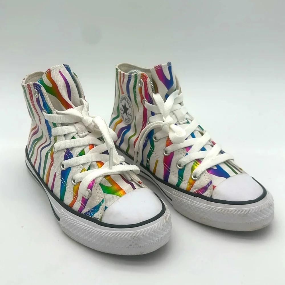Converse brighten up