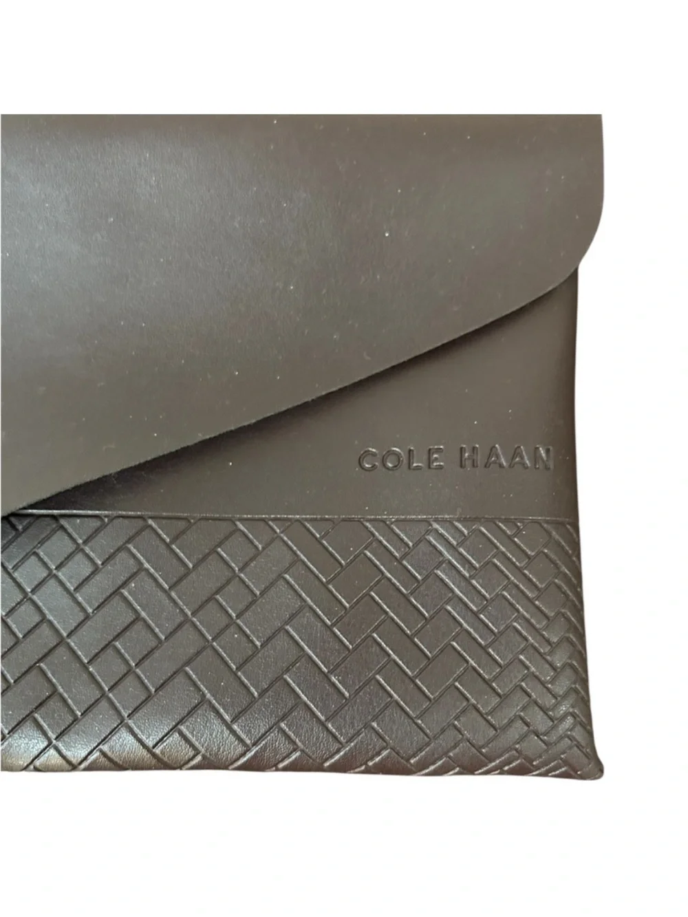 NEW Cole Haan Woven Faux Burgundy Leather Travel Clutch/E-Book Cover gold snap