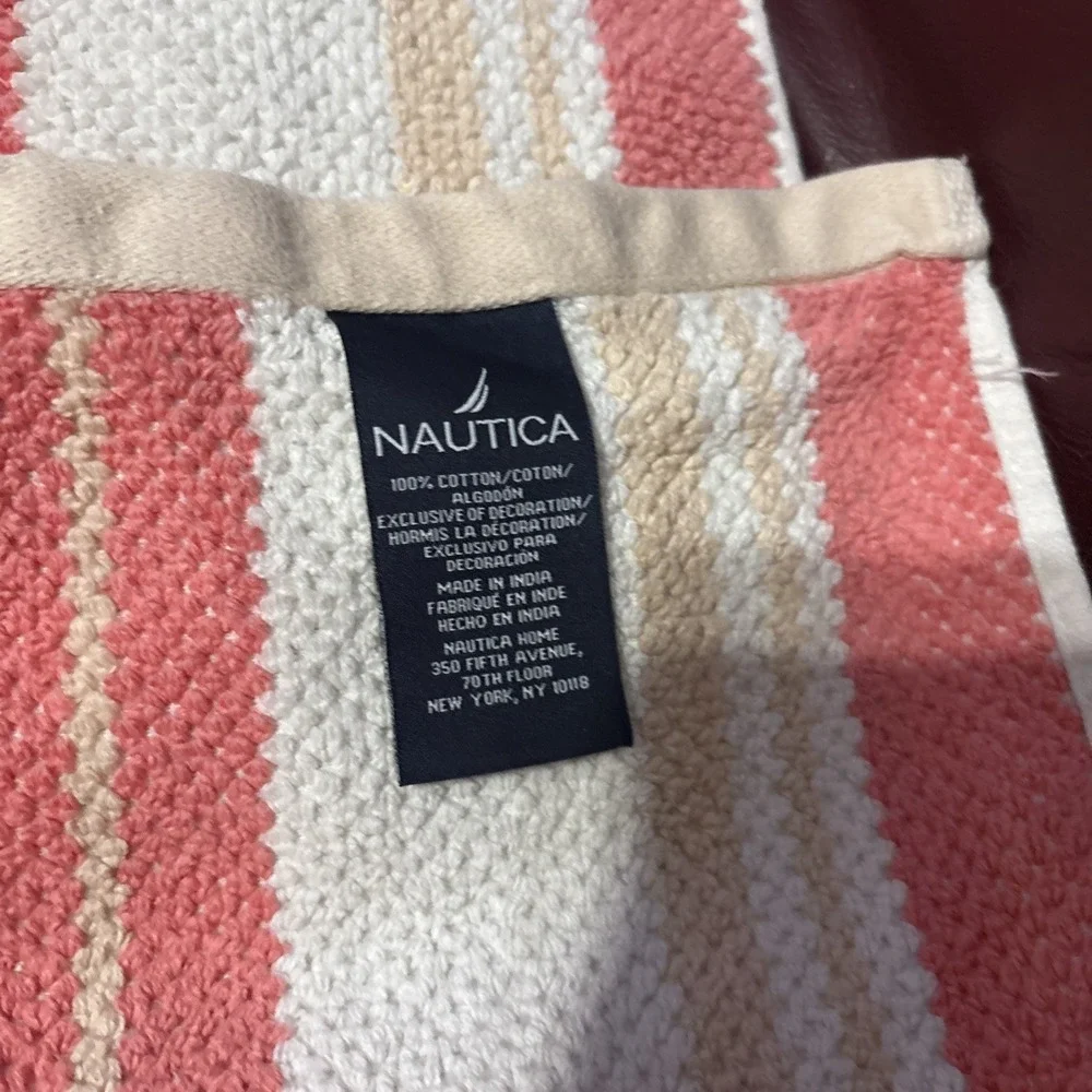 Nautica lakeview coral