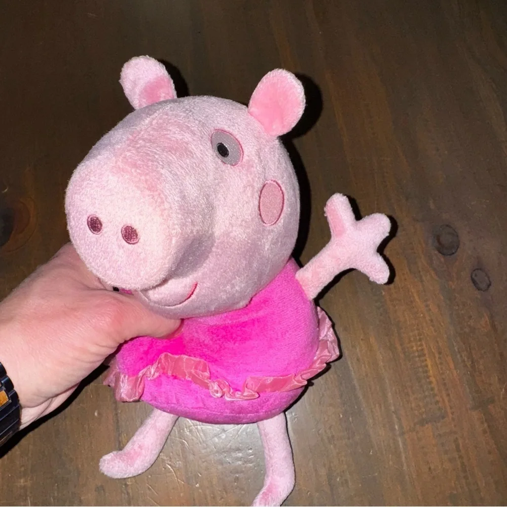 Hasbro excellent peppa