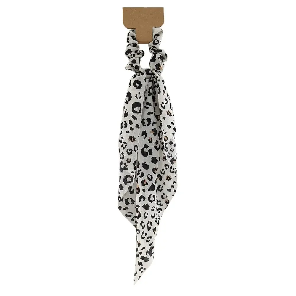 Berry leopard print
