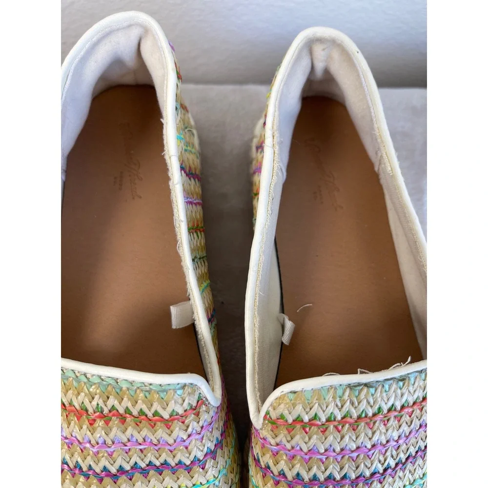 Universal Thread Womens Multi Color Woven Espadrille Slip On Flats Size 8