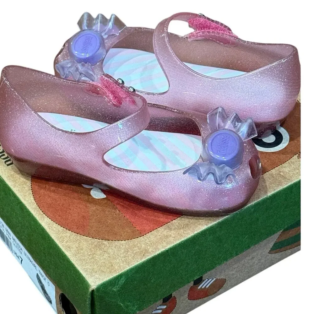 Mini Melissa adorable sparkly
