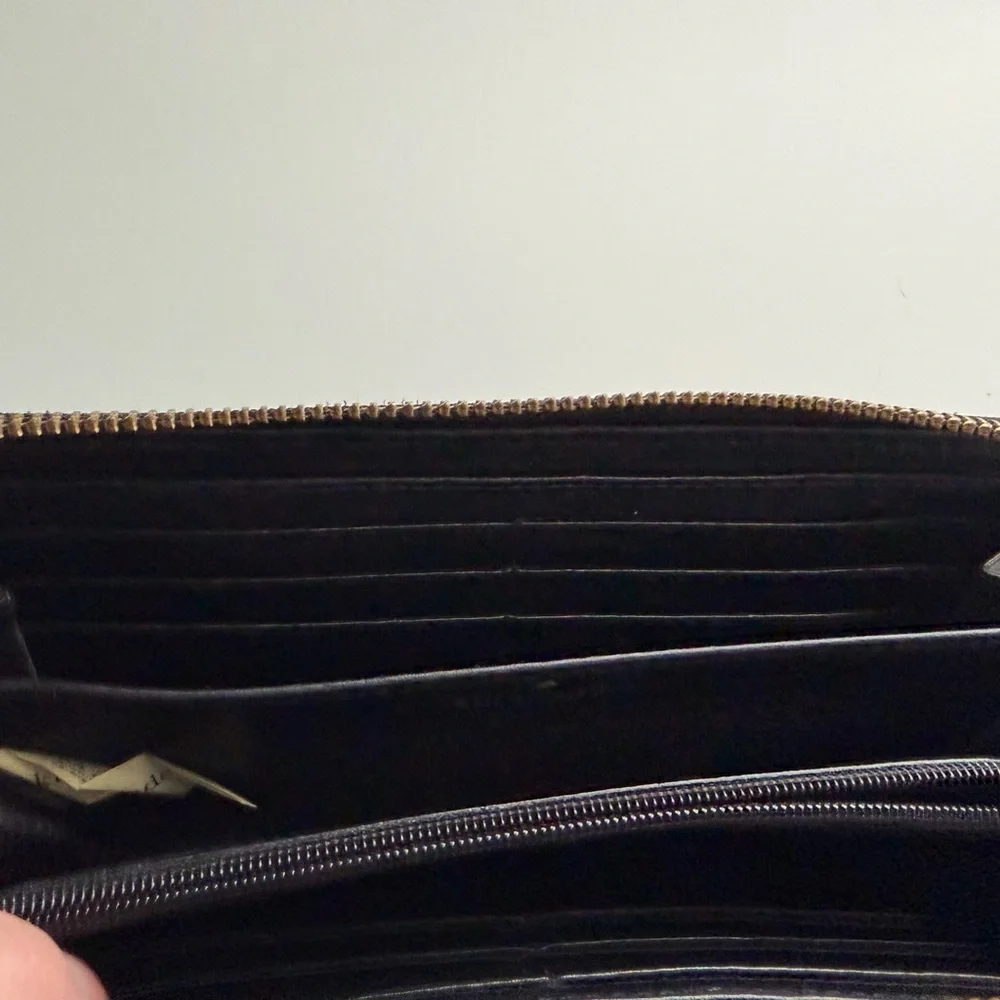 Kate Spade Grove Street Neda Black Zip Around Wallet