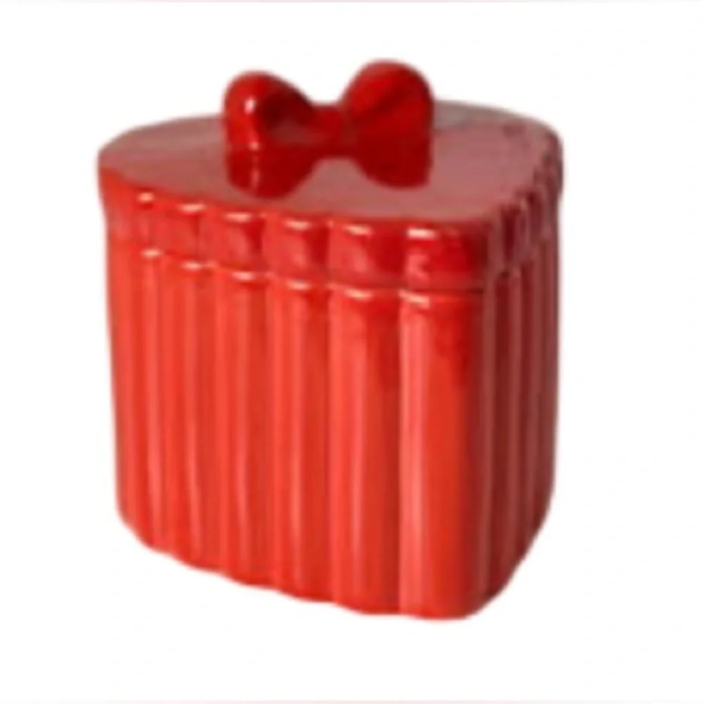 Target bullseye iridescent red  Heart-Shaped Ceramic Box