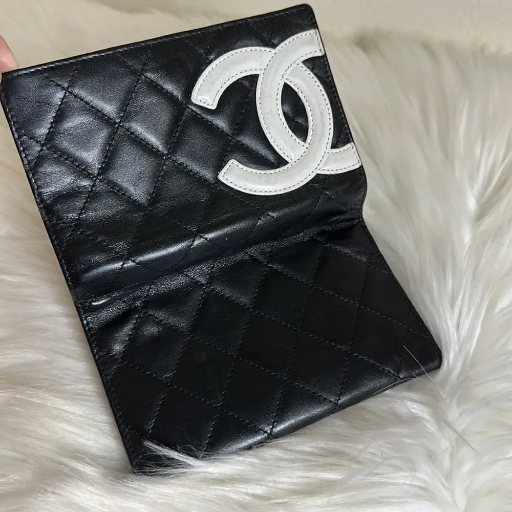 💯Authentic Chanel Cambon Bifokd Wallet🍀