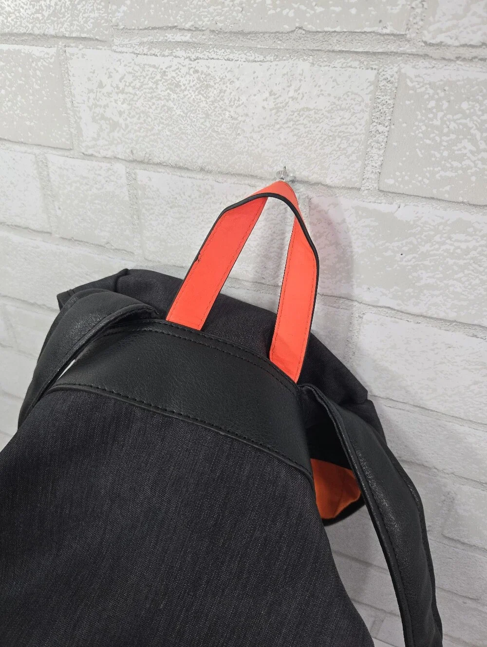 Aldo ulelilian dark