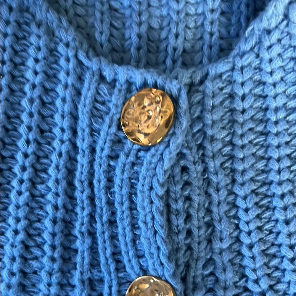 Amazon chic blue
