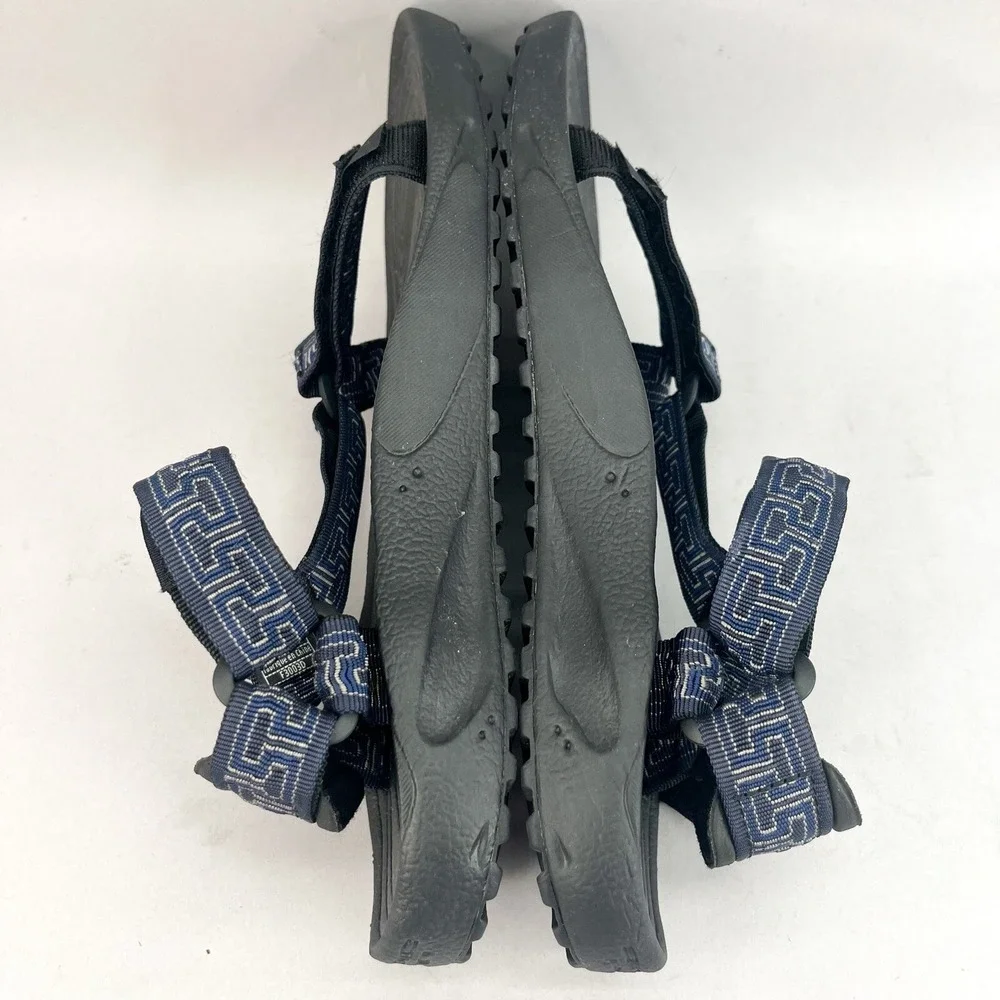 Teva mens 11