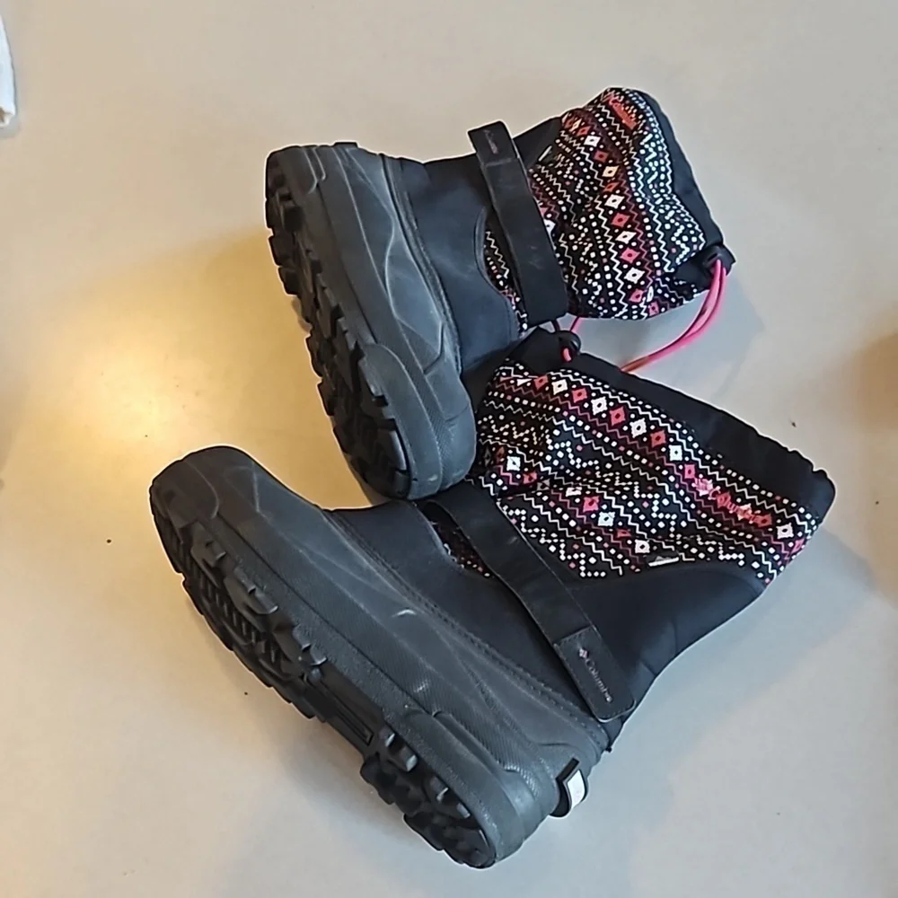 Columbia big kids winter boots