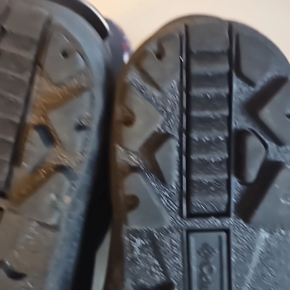 Columbia big kids winter boots
