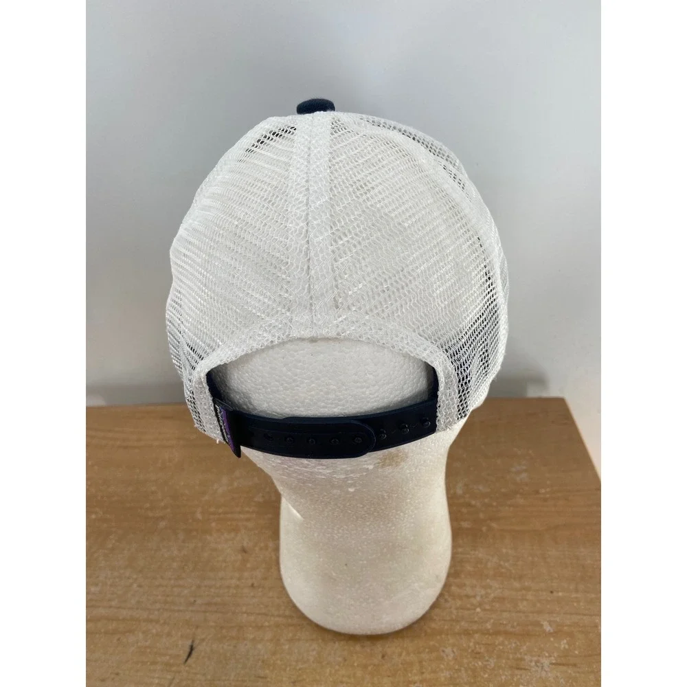 Patagonia P-6 Logo Trucker Hat Navy Blue White Mesh Snapback Cap Adjustable