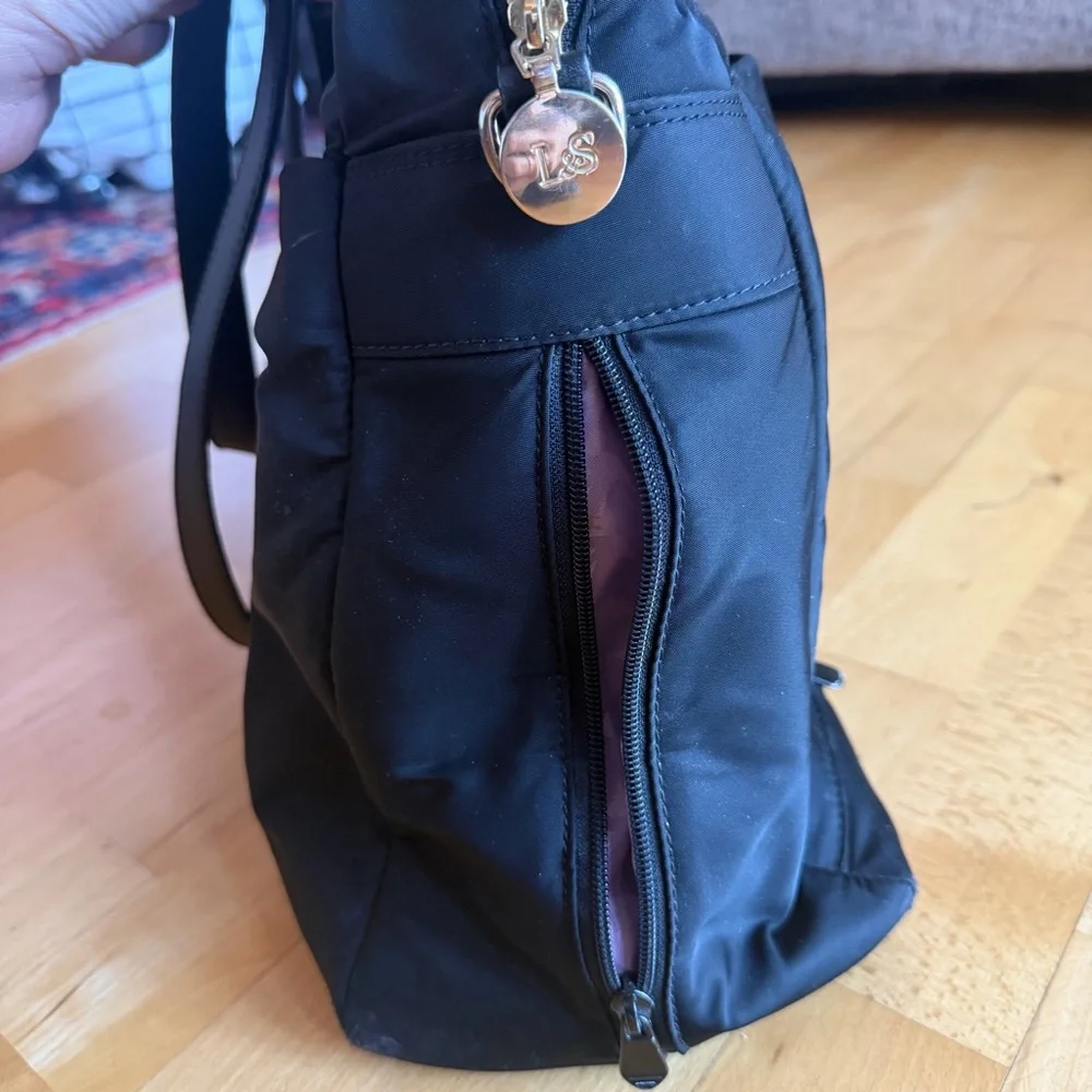 Lo & Sons this bag