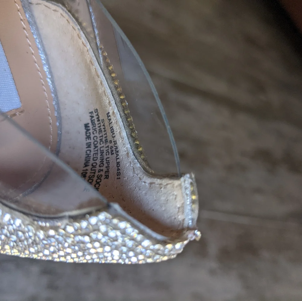 Steve Madden new only