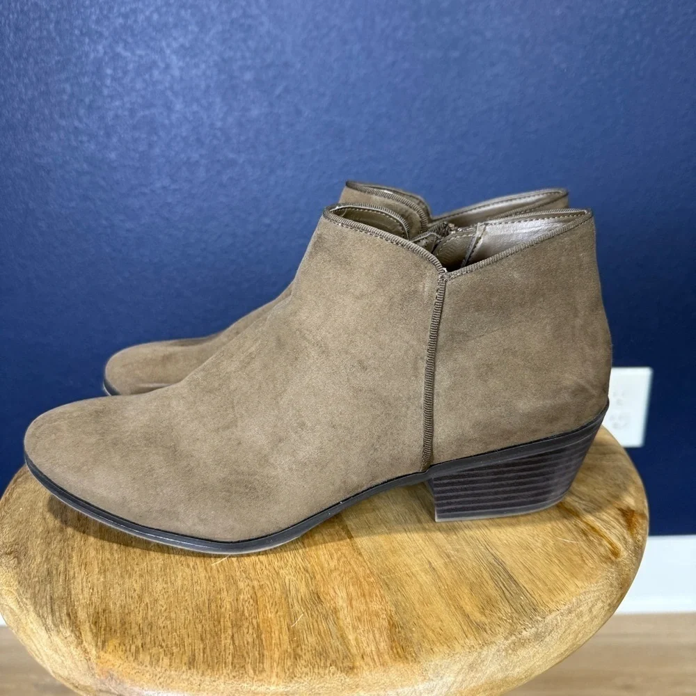 Style & Co. fashioned touch