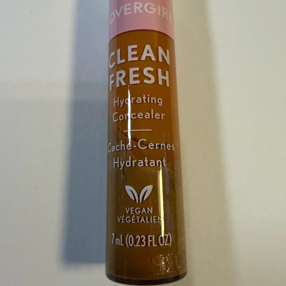 COVERGIRL concealer smooth seamless