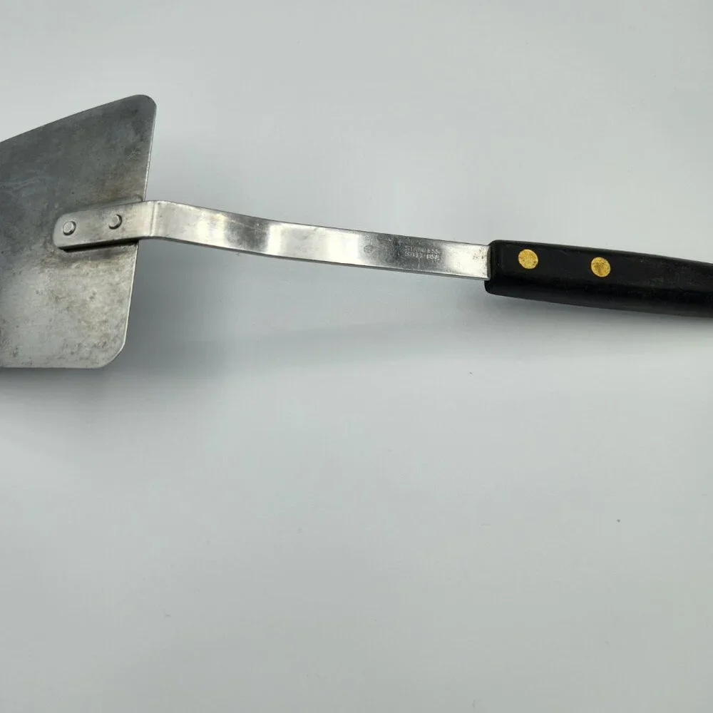 Unbranded steel pre
