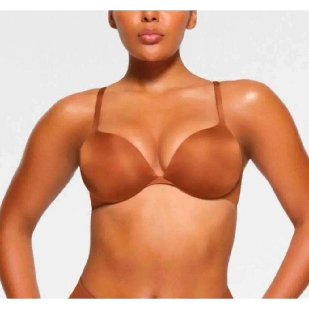 SKIMS Ultimate Collection Pushup Plunge Bra Sz. 36DD