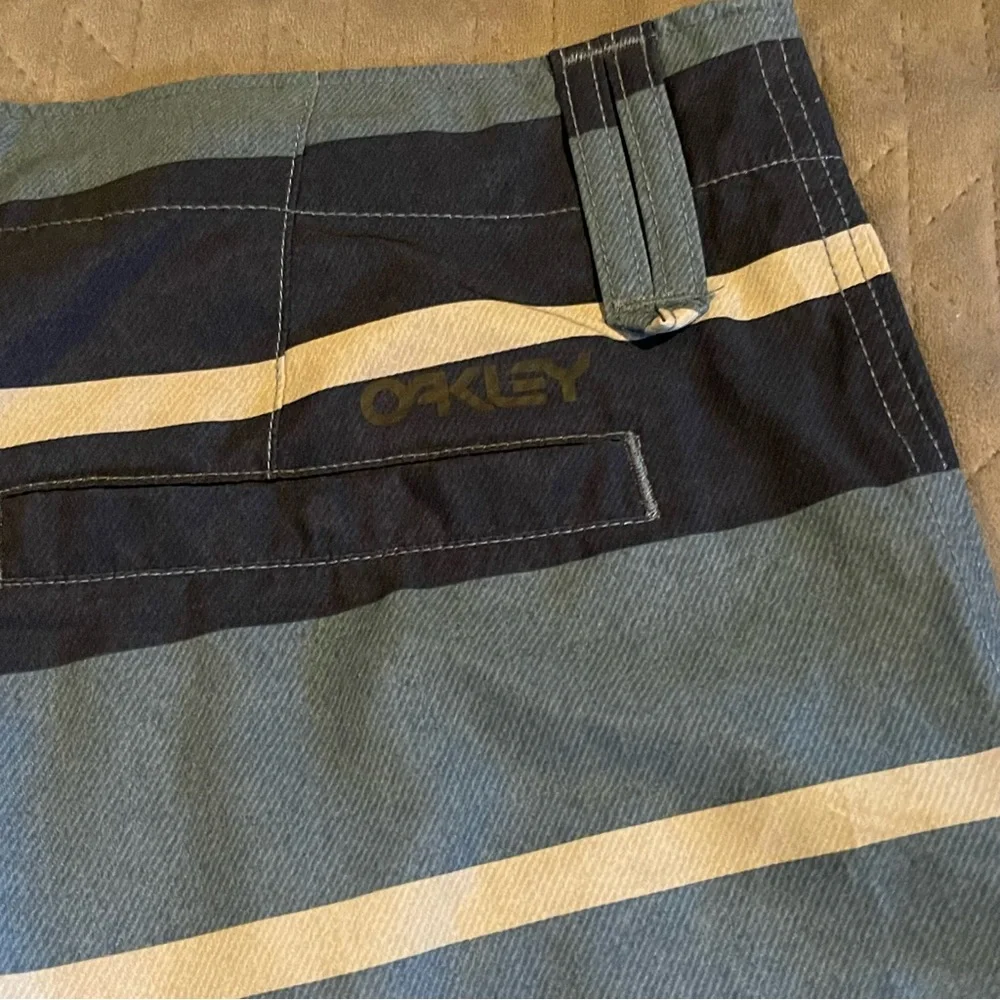 Oakley shorts mens