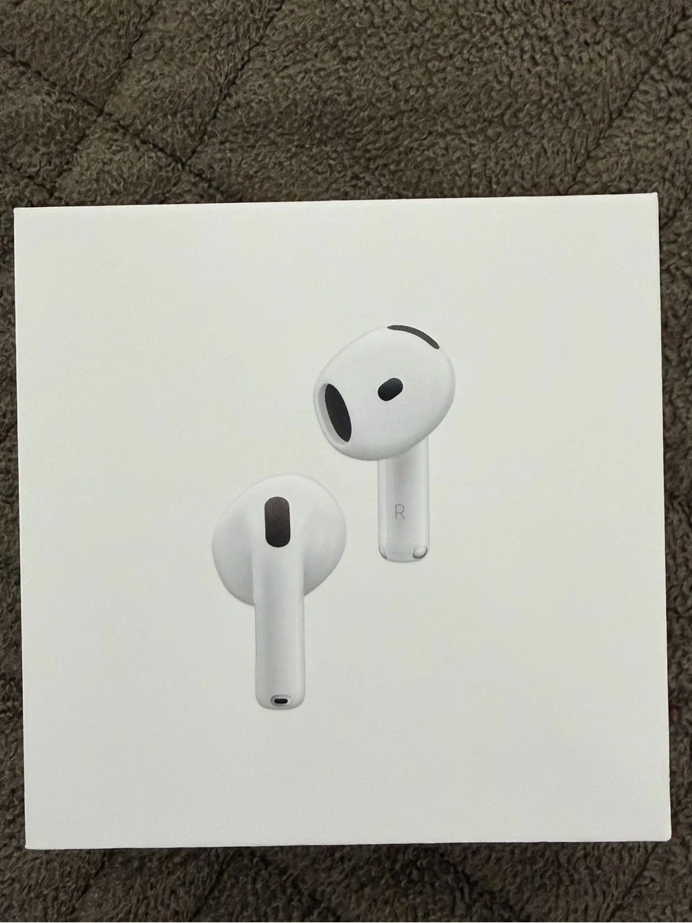 Apple wireless earbuds