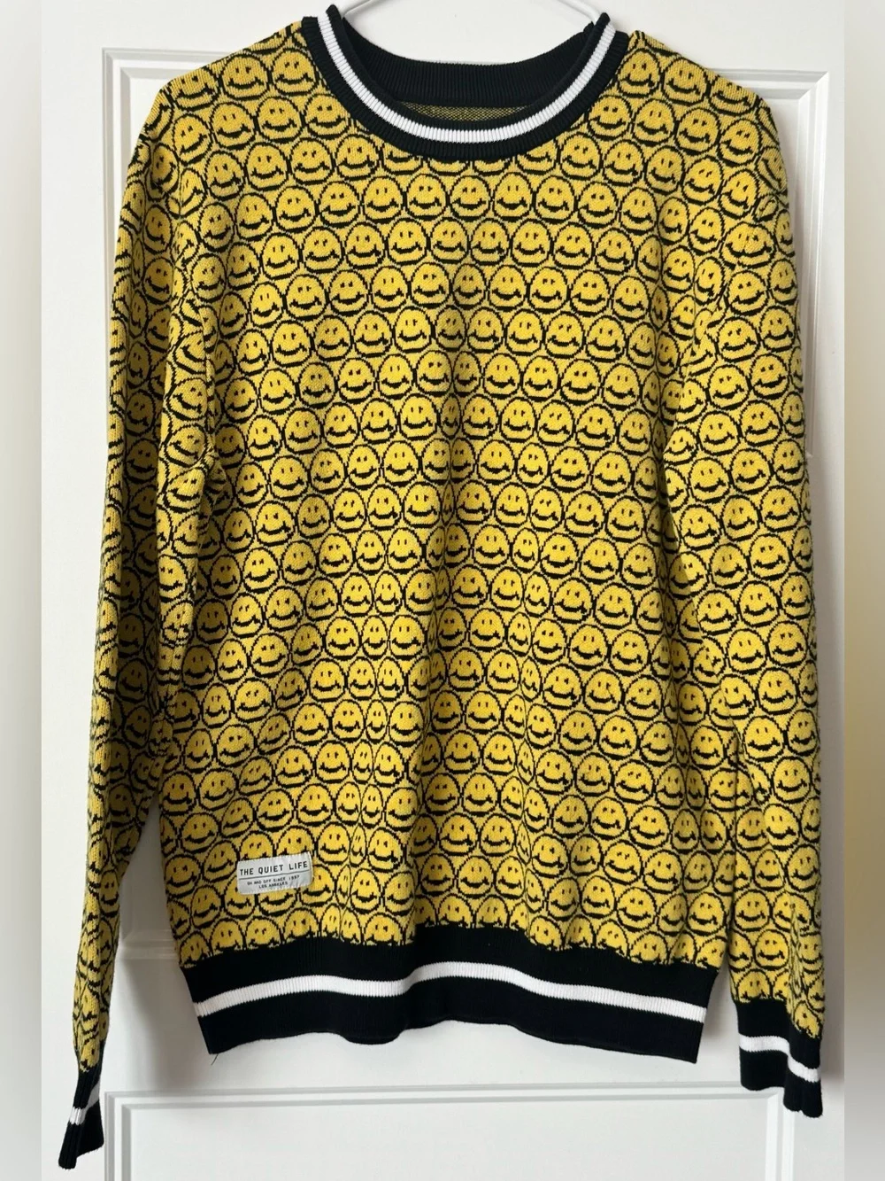 The Quiet Life Smiley Face Knit Sweater Men’s Medium Yellow Black Crewneck