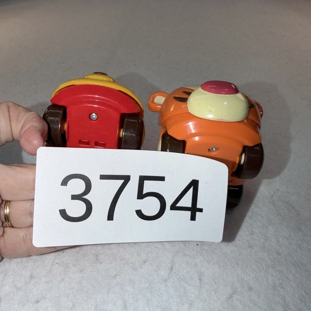 Disney Winnie The Pooh & Tigger O Ball Rattle & Roll Cars Baby Toy Set