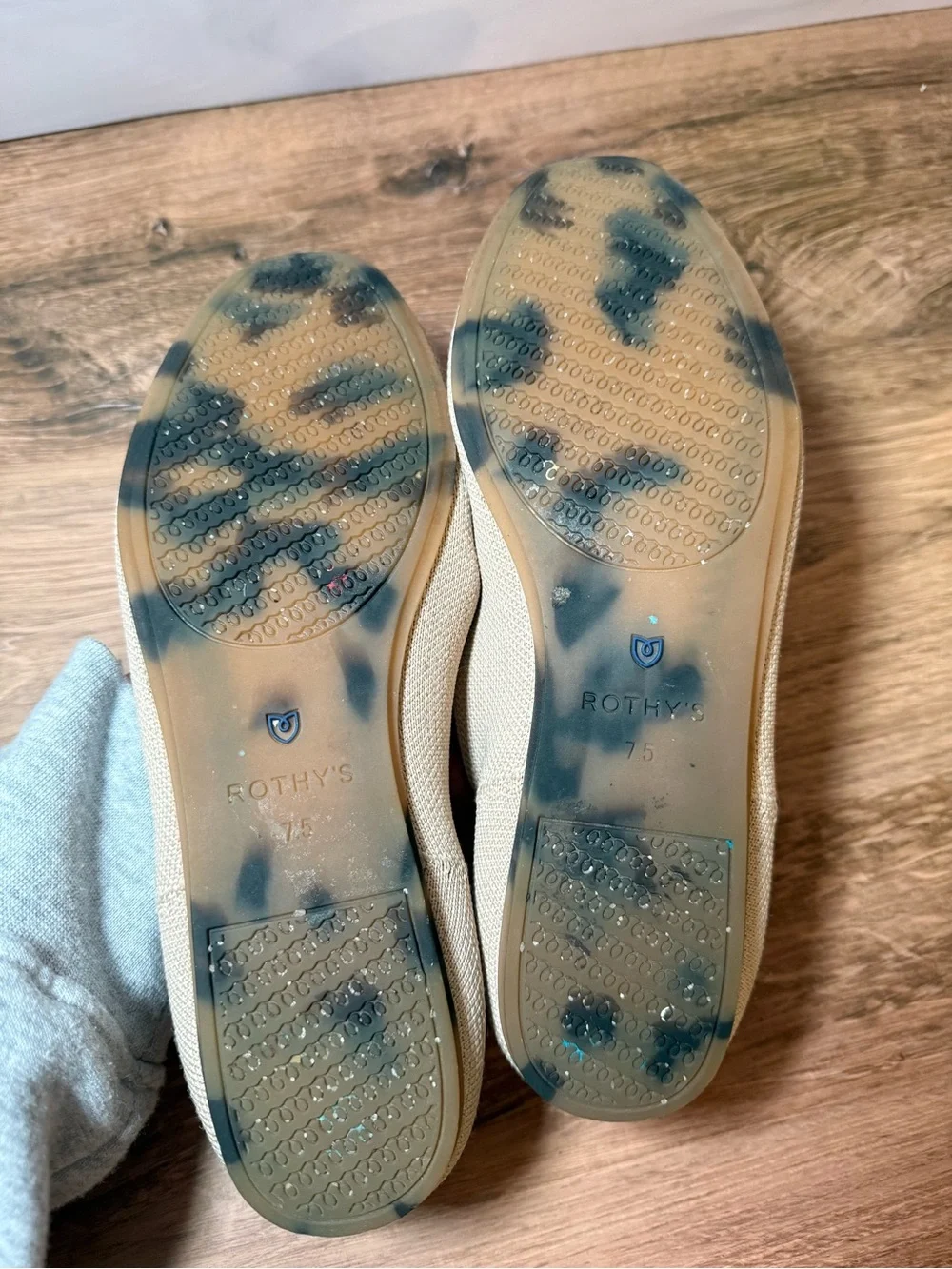Rothys good used