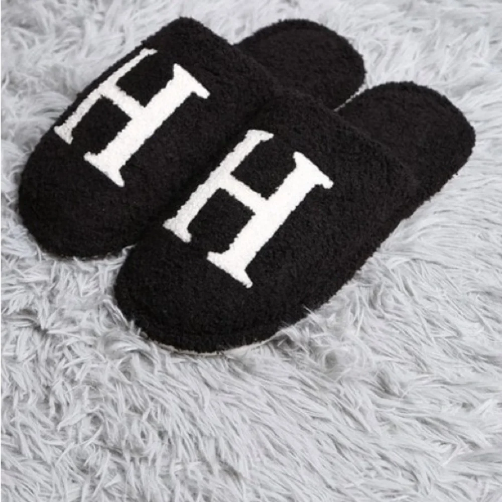 no name brand cozy up
