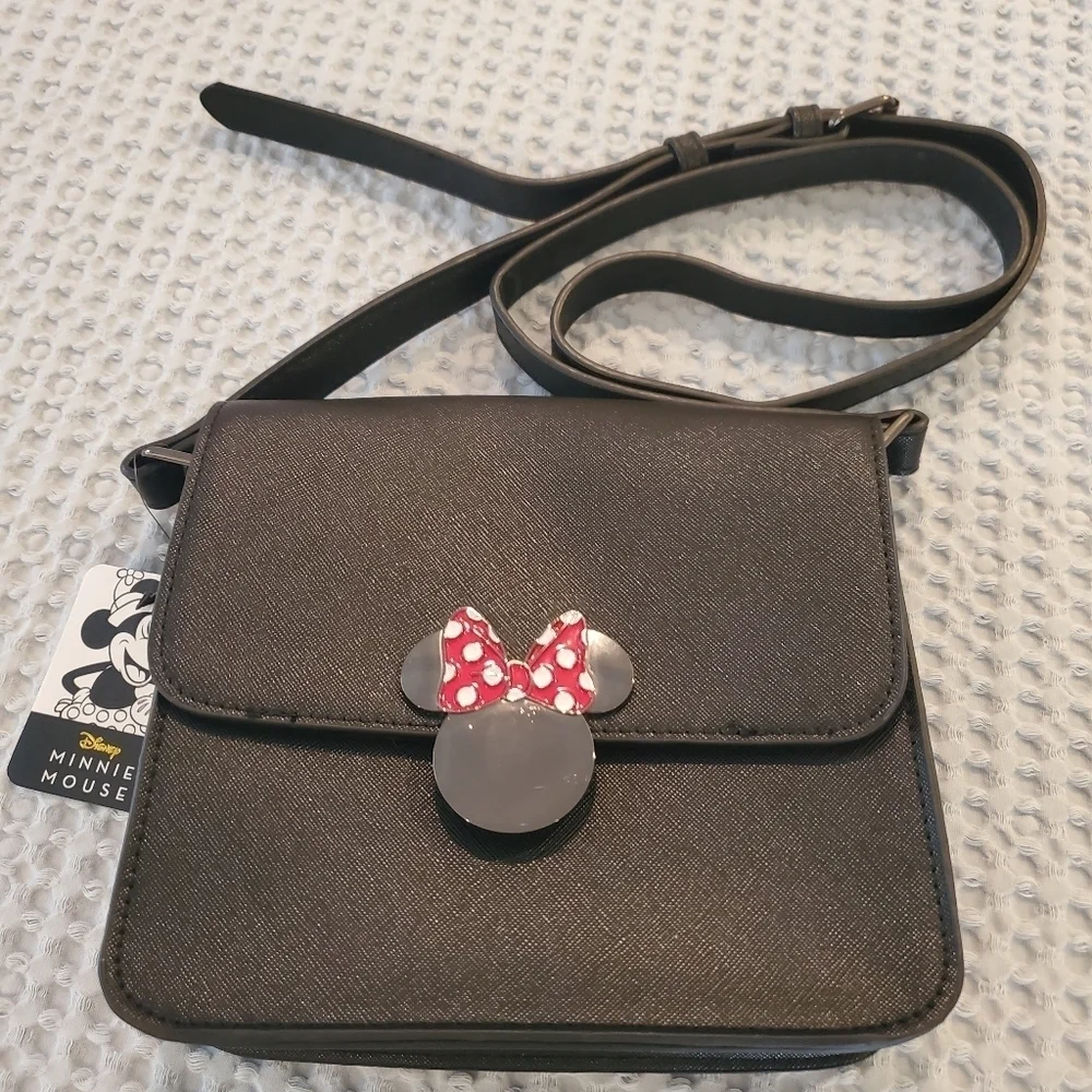 NWT Disney Minnie Mouse Small Crossbody Purse