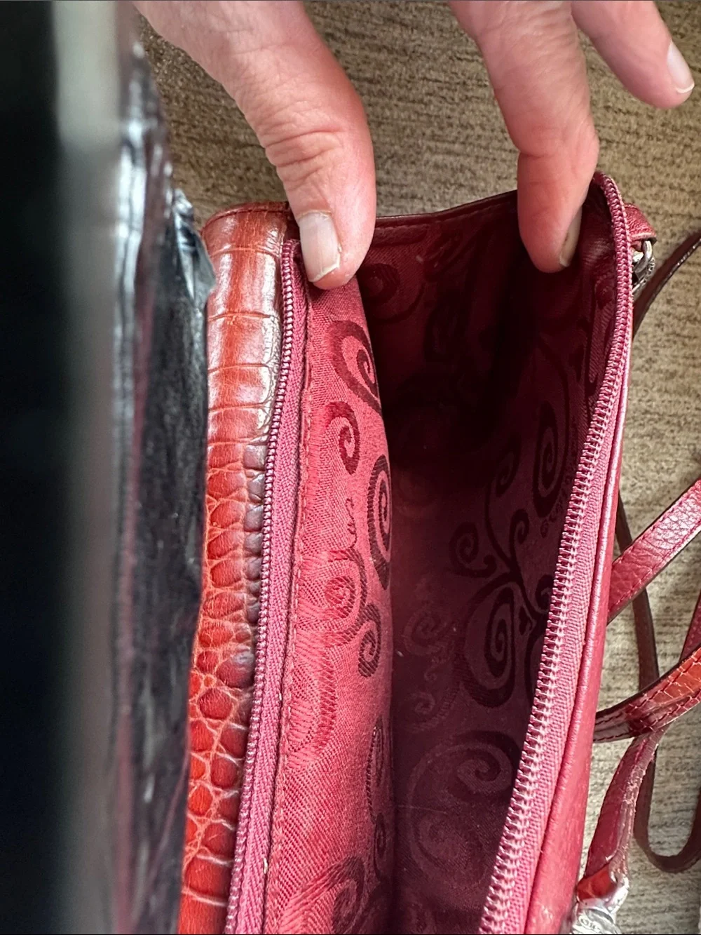 Brighton Red Croc-Texture Heart Clasp Crossbody Bag Y2K