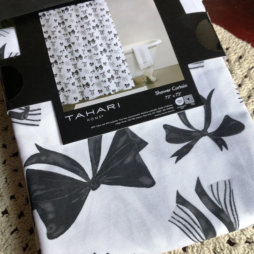 Tahari brand new