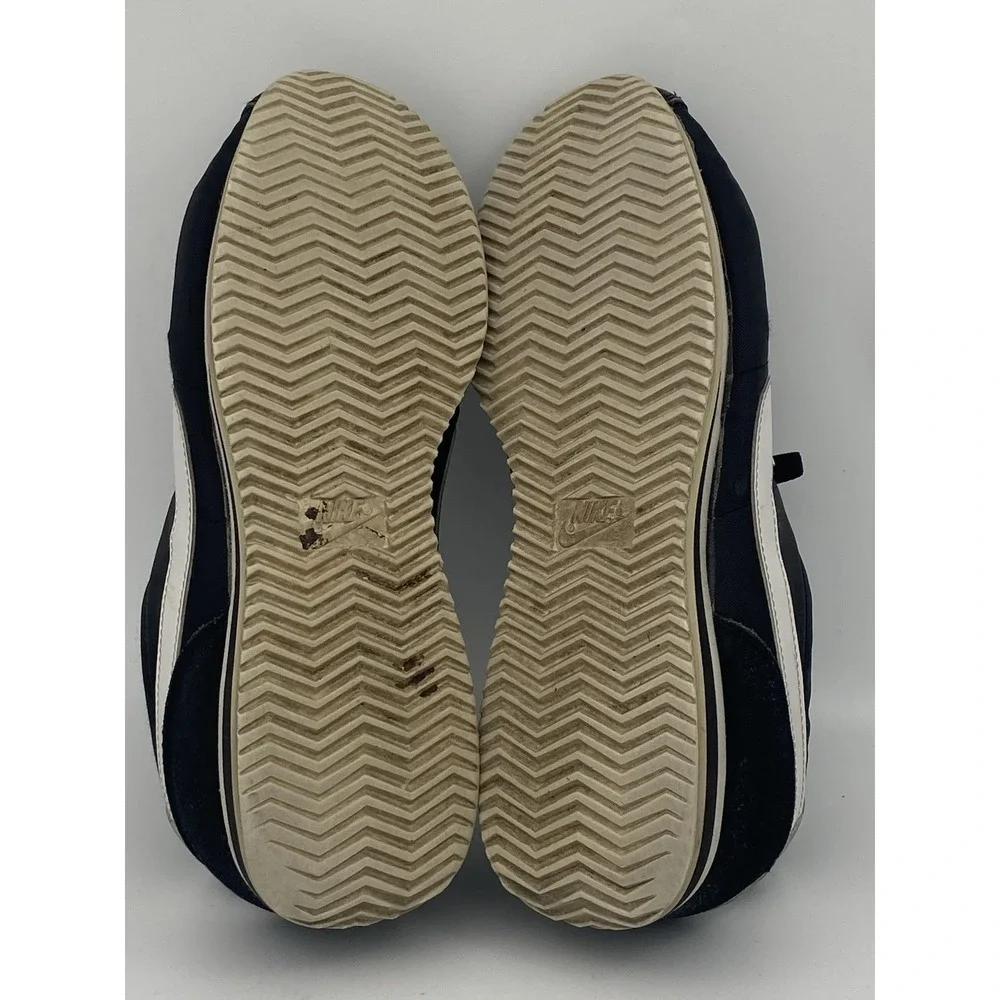 Nike pattern activewear upper