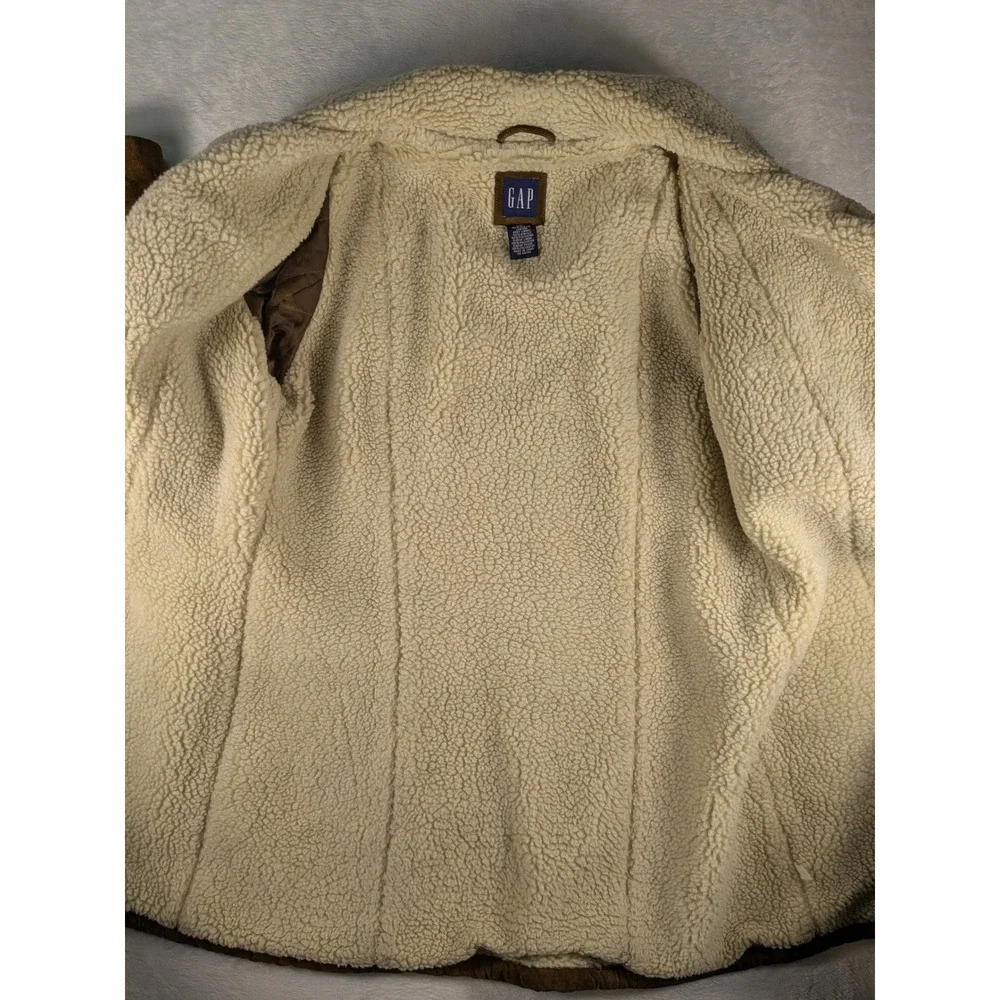 GAP jacket has