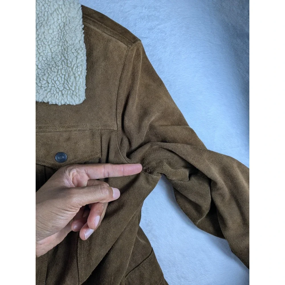 GAP jacket has