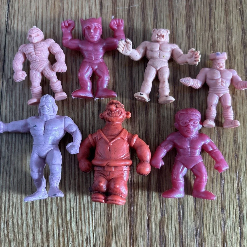 Lot of‎ 7 Vintage M.U.S.C.L.E. Men Figures Mixed Colors Muscle