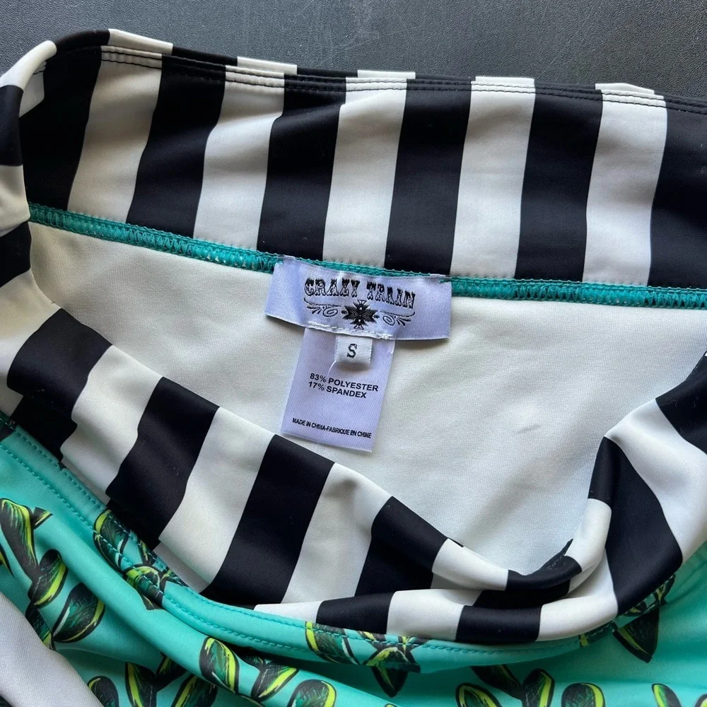 Crazy Train size small