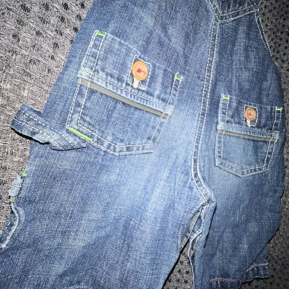 OshKosh B’gosh this pair