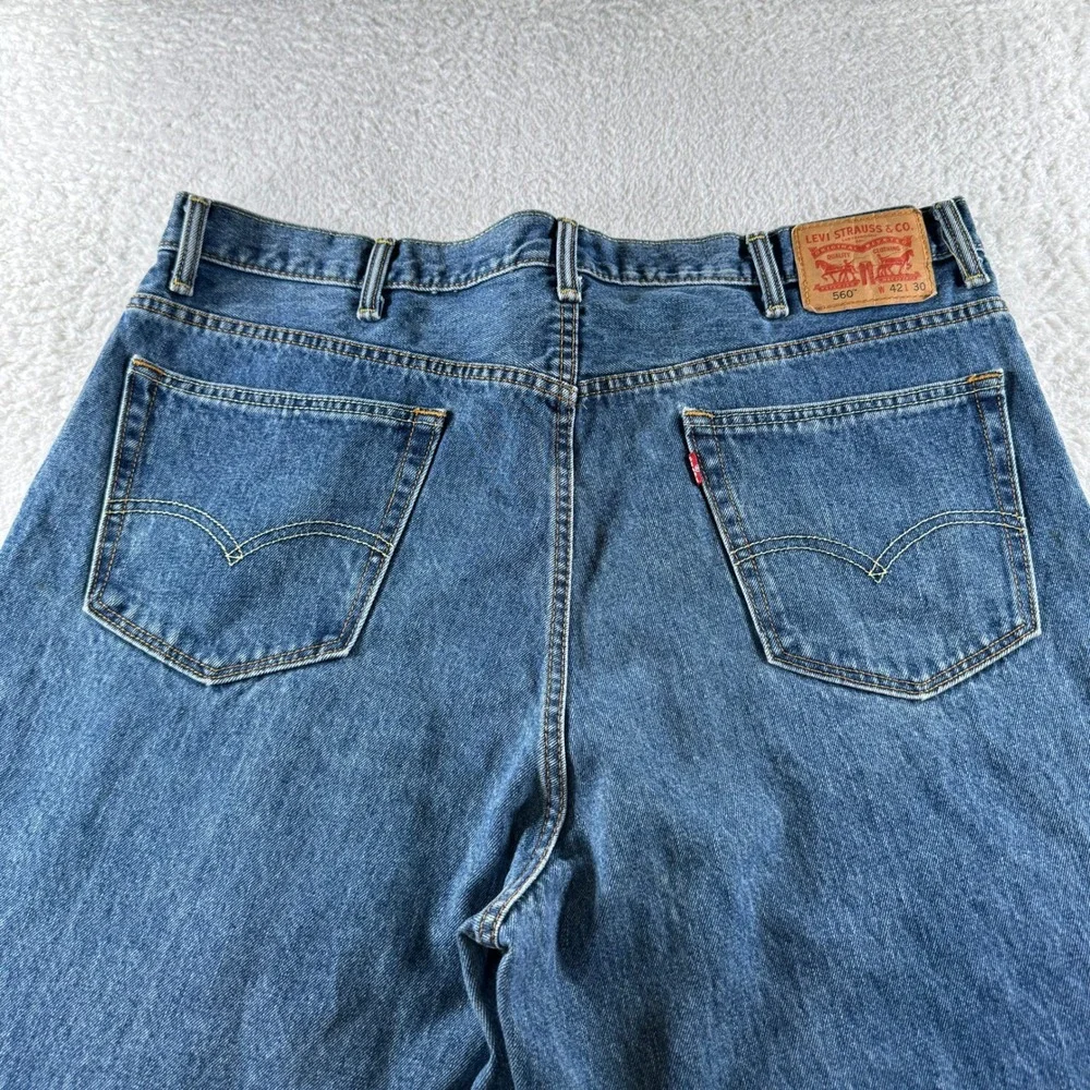 Levis measurements hemmed