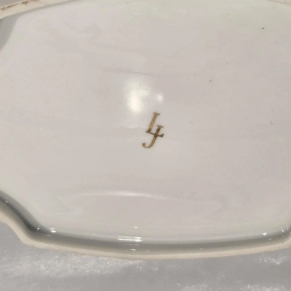 N/A vintage porcelain