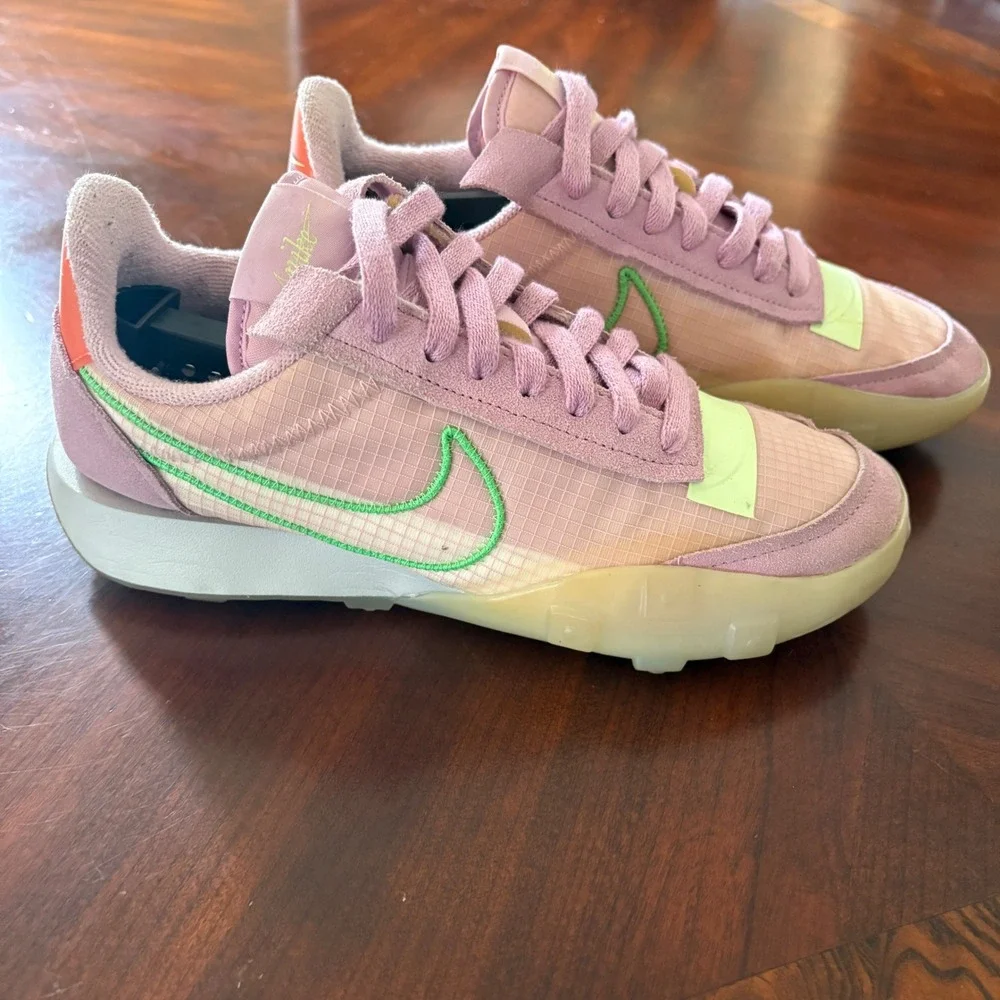 Nike Waffle Racer 2X Womens 8 Arctic Pink‎ Green CK6647-601
