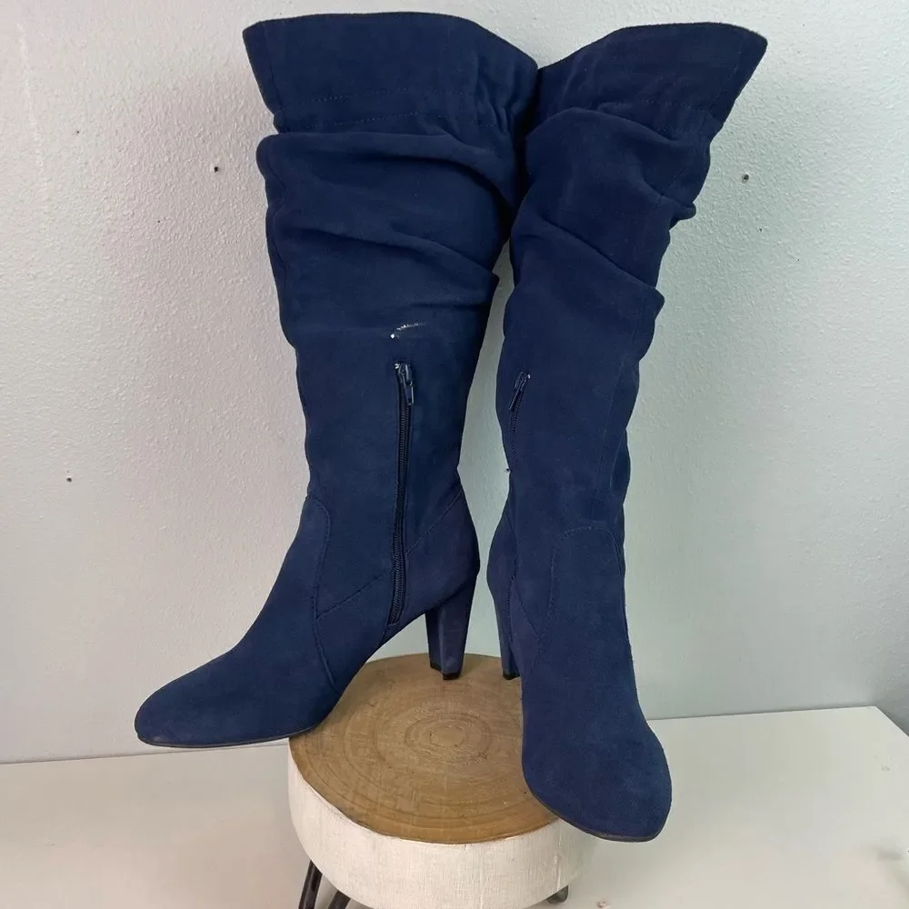 Hot in Hollywood these blue