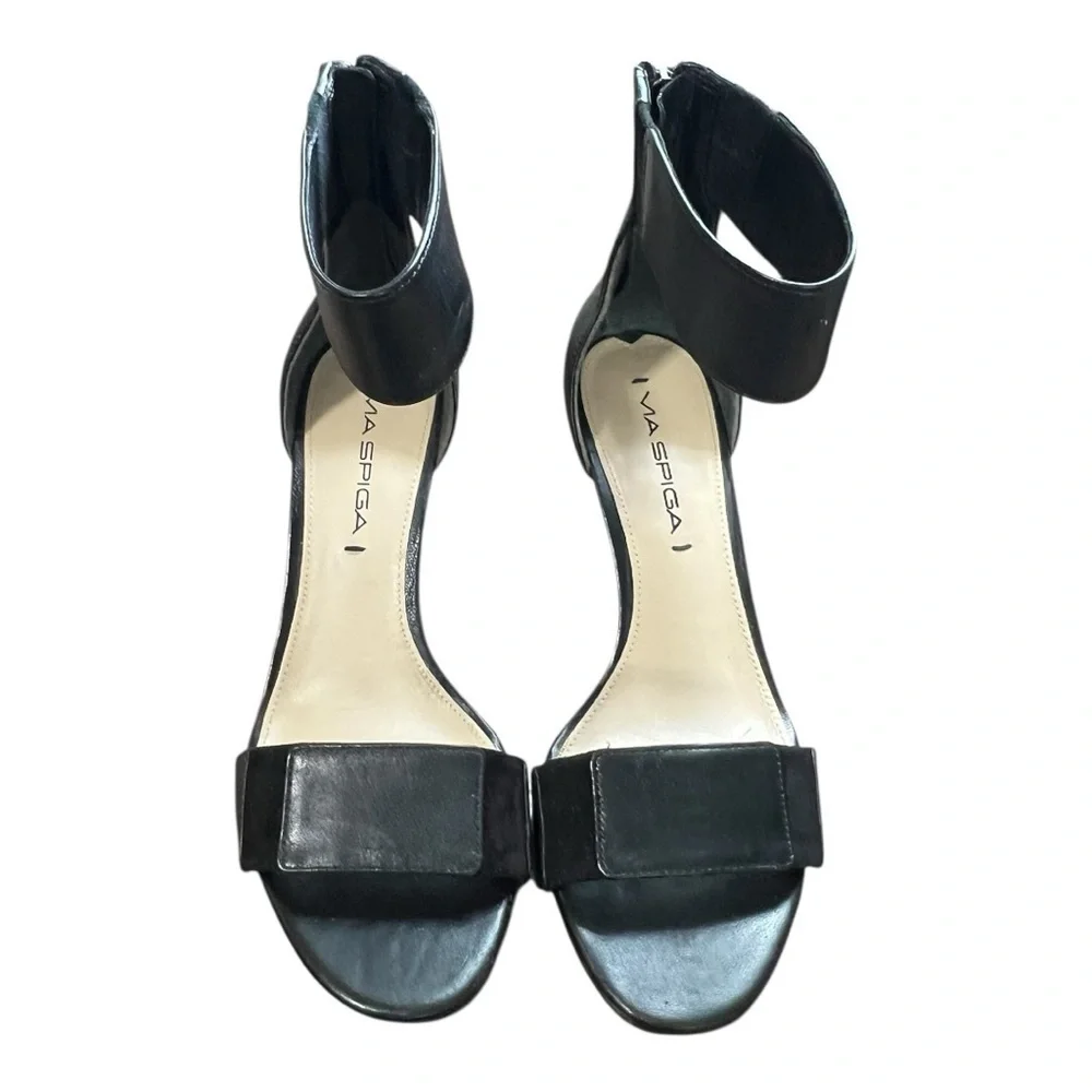 Via Spiga B-Lavinia Black Stilettos Zippered Heel and Ankle Strap Accents 6M