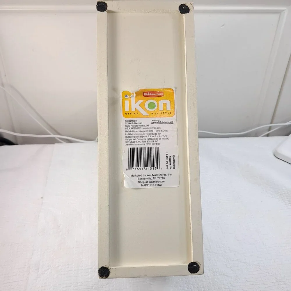 Rubbermaid ikon wood