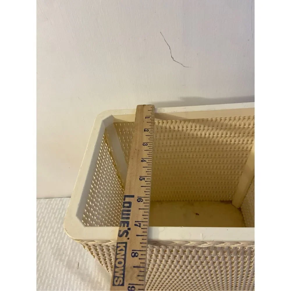 Faux‎ wicker bathroom trash can cream color 10x7x12