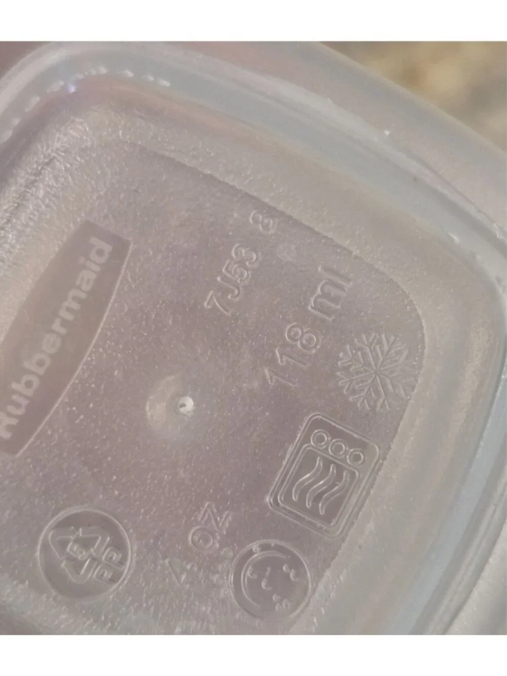 Rubbermaid lot 22