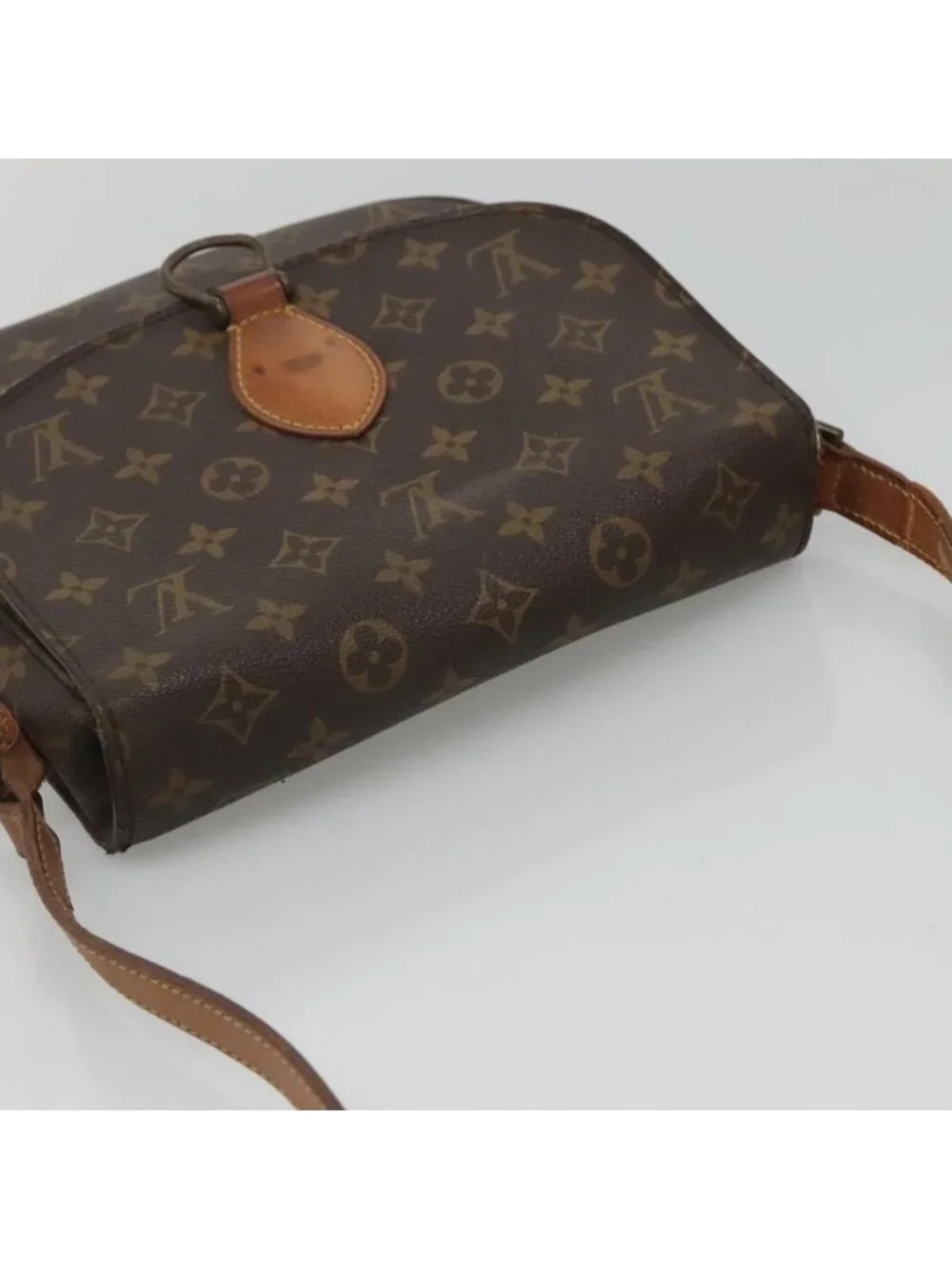 LOUIS VUITTON pre owned